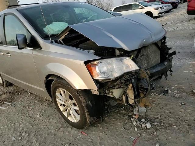 2019 Dodge Caravan - Image 12