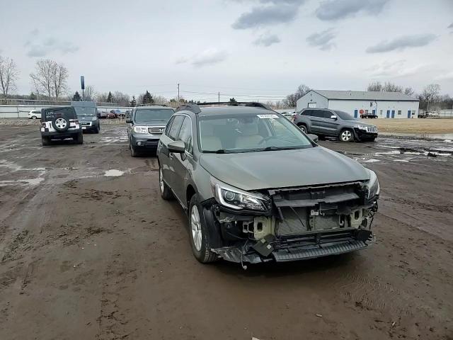 2019 Subaru Outback - Image 12
