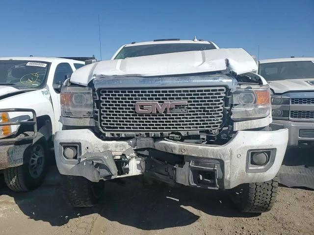 2015 GMC Sierra - Image 11