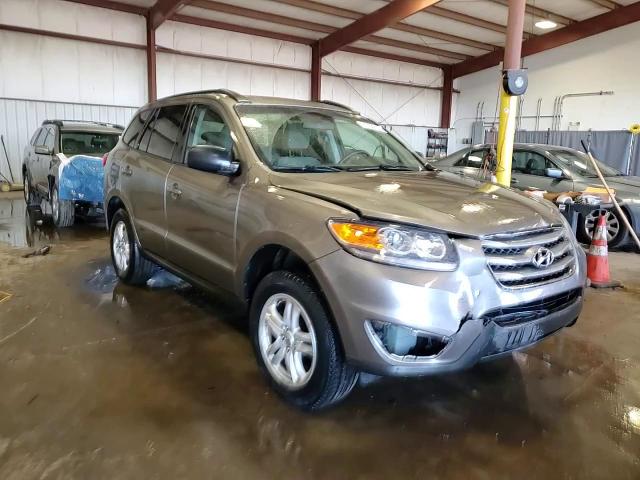 2012 Hyundai Santa Fe - Image 14