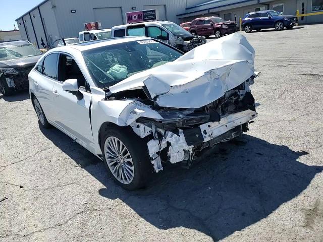 2022 Toyota Avalon - Image 14
