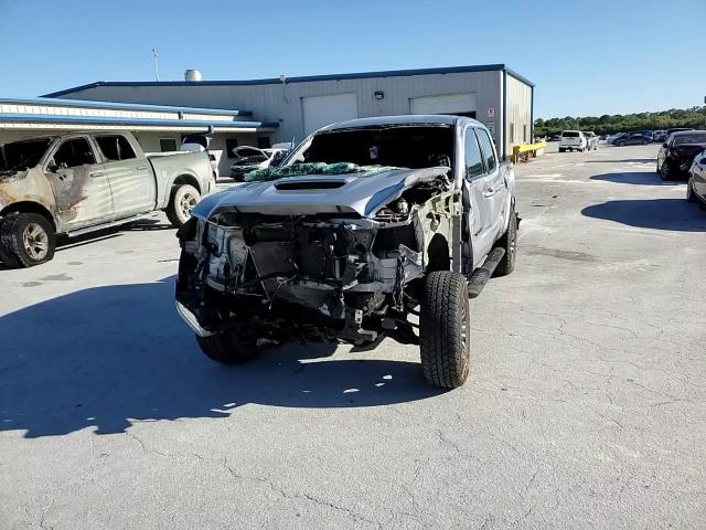 2021 Toyota Tacoma - Image 14