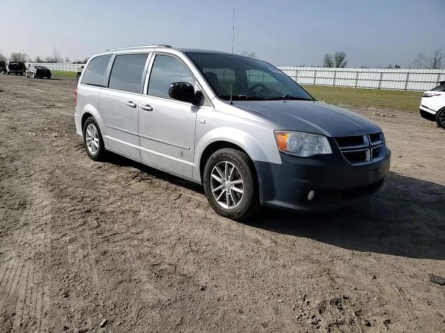 2014 Dodge Caravan - Image 12