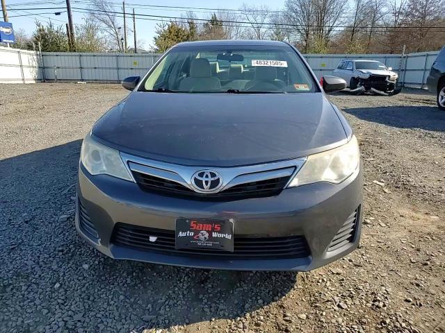 2013 Toyota Camry - Image 11