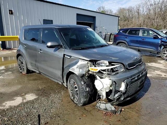 2015 Kia Soul - Image 13