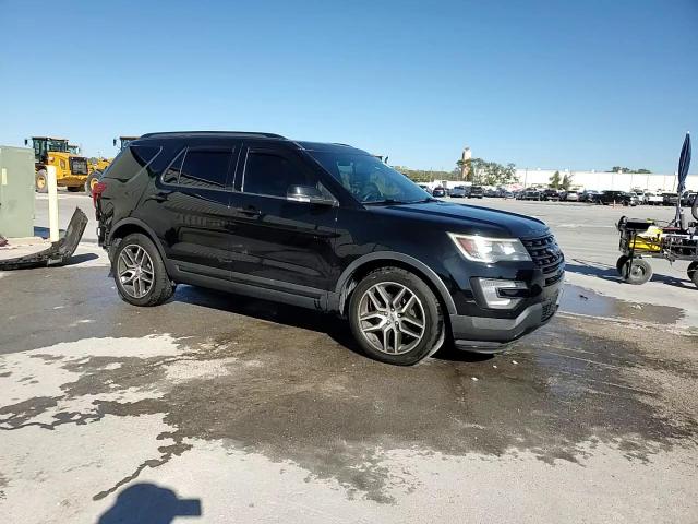 2017 Ford Explorer - Image 15