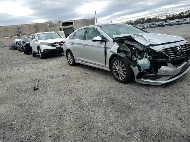 2015 Hyundai Sonata - Image 10