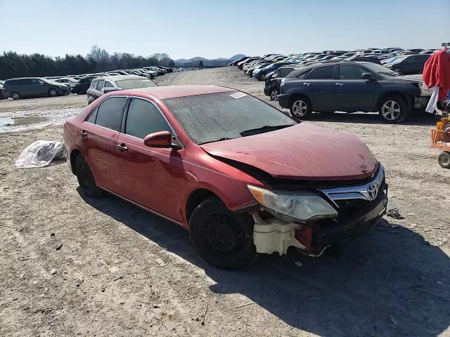 2013 Toyota Camry - Image 10