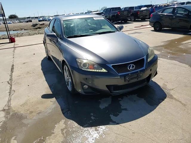 2012 Lexus IS - Image 13