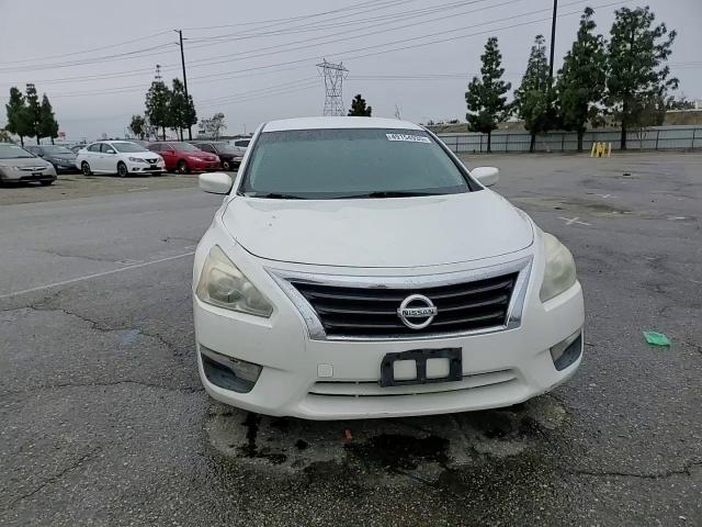 2013 Nissan Altima - Image 11