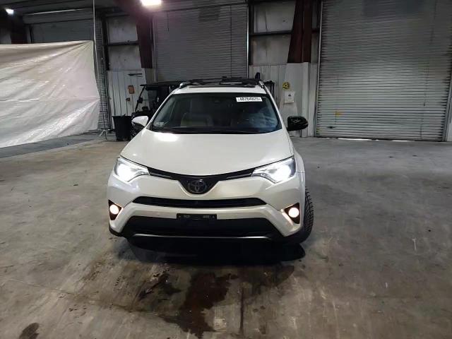 2016 Toyota RAV 4 - Image 12