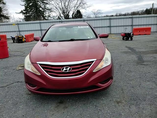 2012 Hyundai Sonata - Image 11