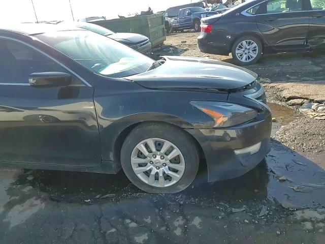 2013 Nissan Altima - Image 11