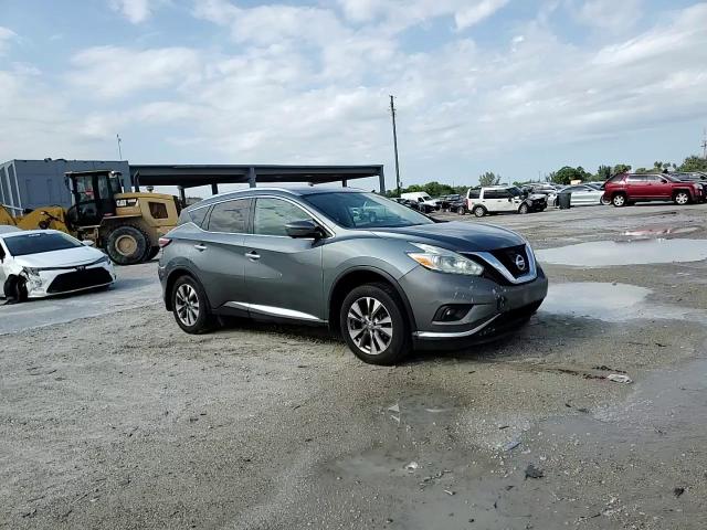 2017 Nissan Murano - Image 12