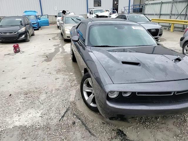 2016 Dodge Challenger - Image 13