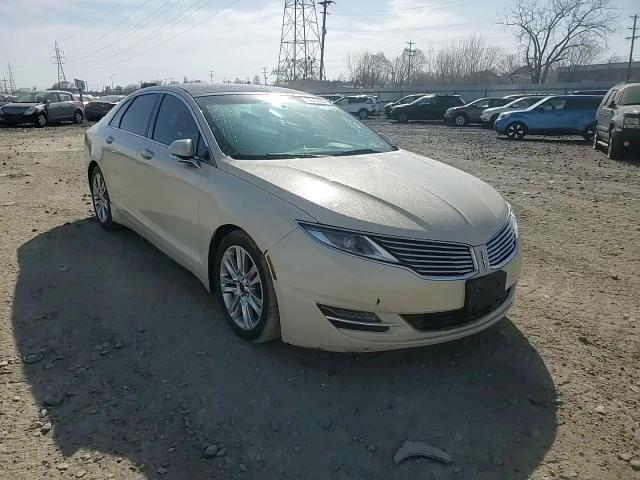 2016 Lincoln MKZ - Image 11