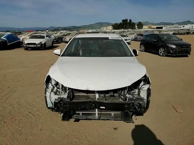2016 Toyota Camry - Image 10