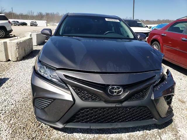 2018 Toyota Camry - Image 13