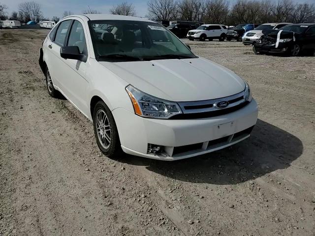2010 Ford Focus - Image 11