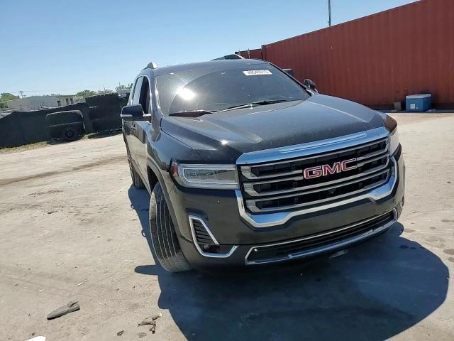 2022 GMC Acadia - Image 11