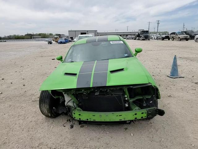 2017 Dodge Challenger - Image 11