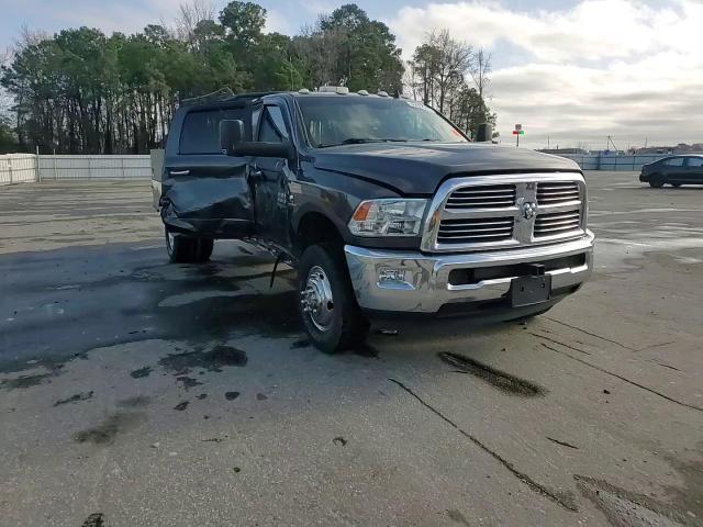 2018 RAM 3500 - Image 10