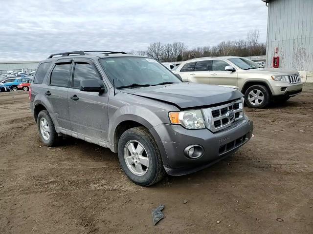 2009 Ford Escape - Image 11