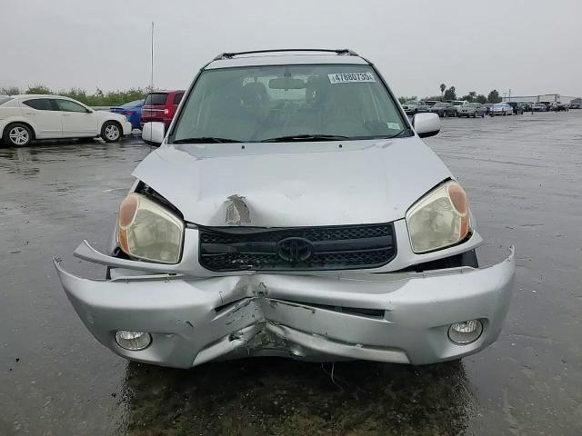 2004 Toyota RAV 4 - Image 12