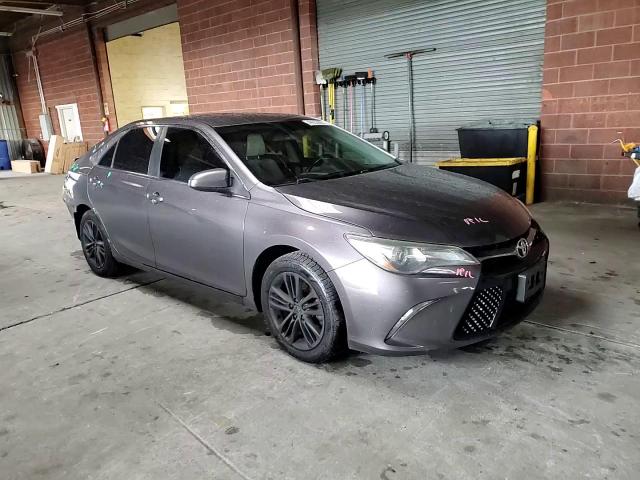 2015 Toyota Camry - Image 11