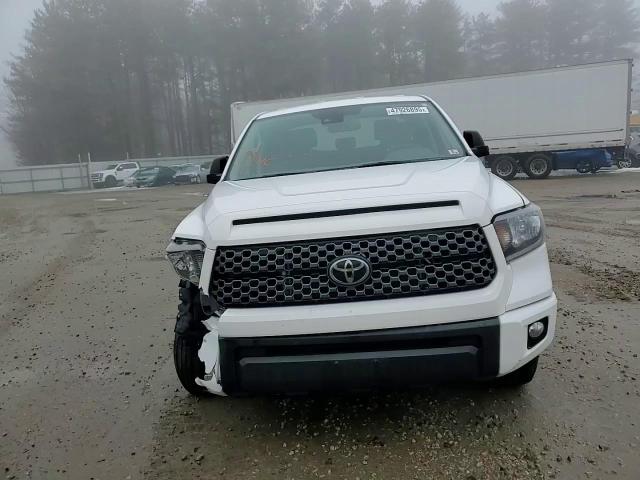 2021 Toyota Tundra - Image 10