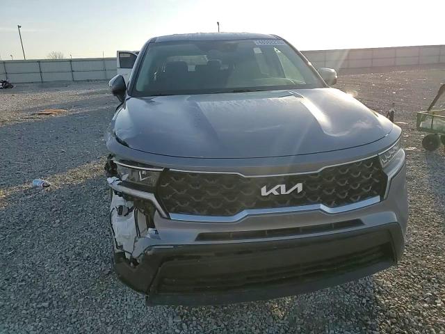 2022 Kia Sorento - Image 12
