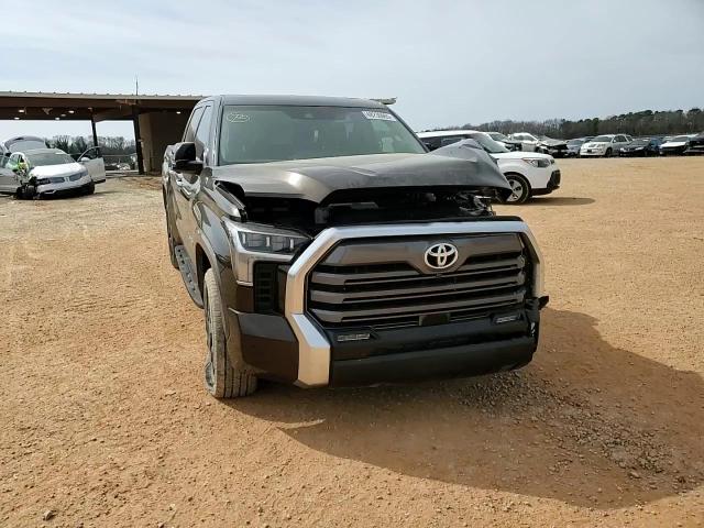 2022 Toyota Tundra - Image 10