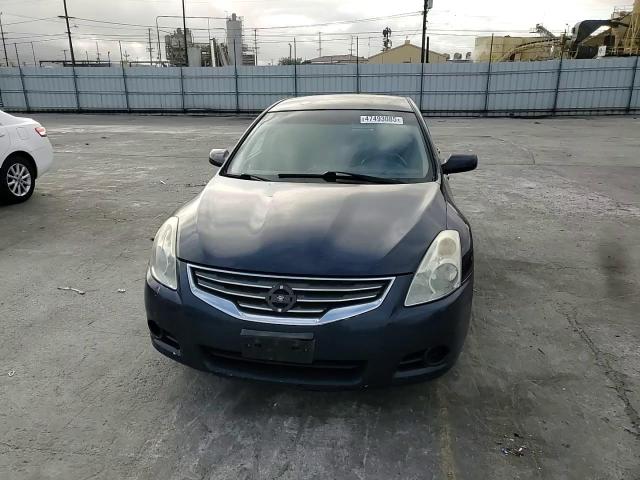 2011 Nissan Altima - Image 11