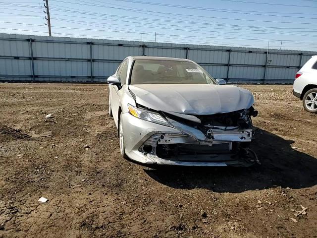 2018 Toyota Camry - Image 11