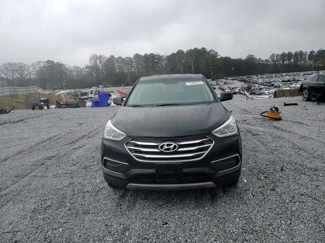 2018 Hyundai Santa Fe - Image 12