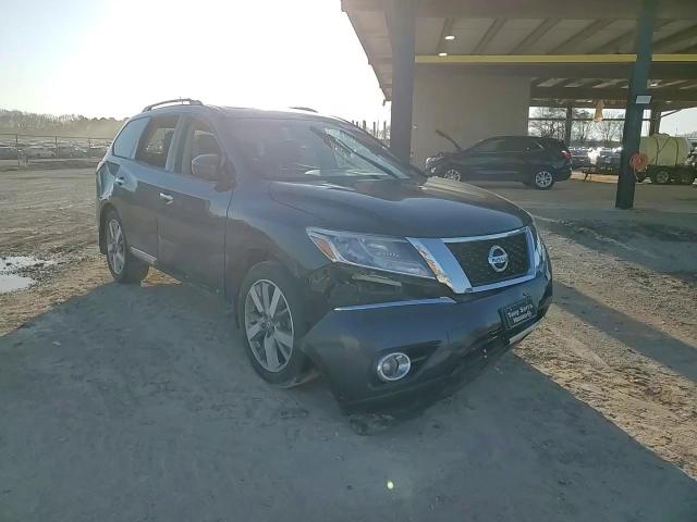 2013 Nissan Pathfinder - Image 11