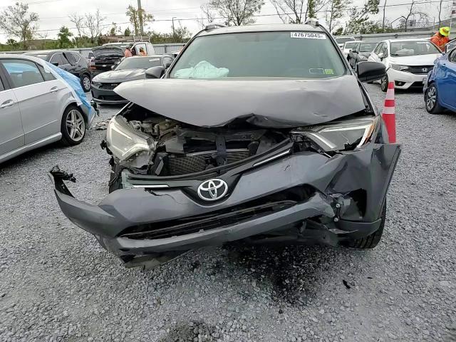 2016 Toyota RAV 4 - Image 12