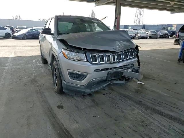 2018 Jeep Compass Sport VIN: 3C4NJDAB0JT433557 Lot: 48495695