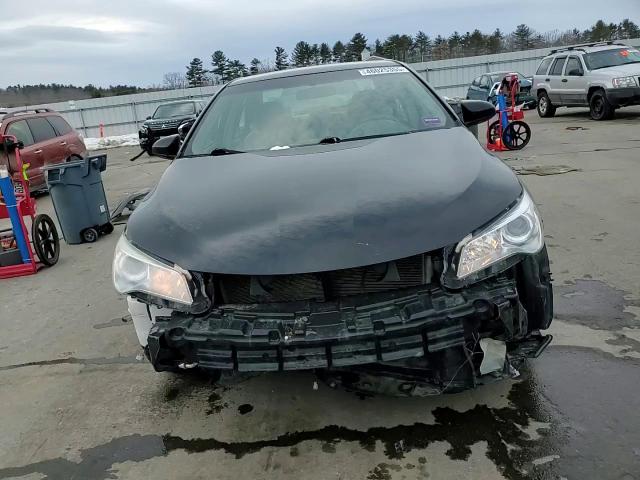 2017 Toyota Camry - Image 10