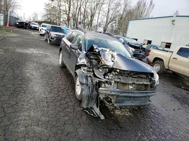2018 Subaru Outback - Image 11