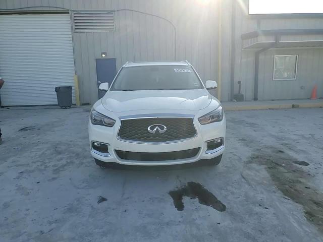 2017 Infiniti QX60 - Image 10