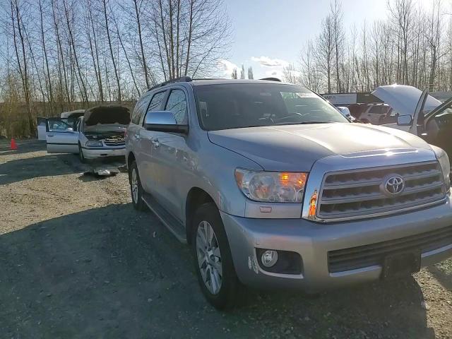 2012 Toyota Sequoia - Image 12