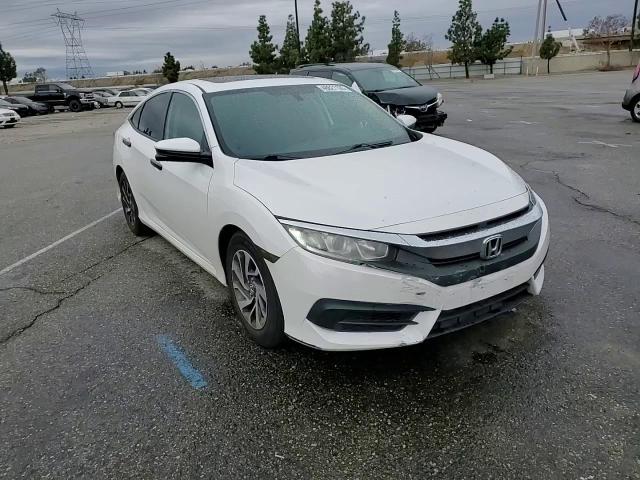 2018 Honda Civic - Image 10
