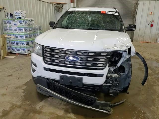 2016 Ford Explorer - Image 12