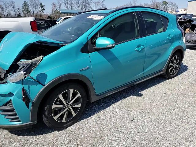 2018 Toyota Prius - Image 10