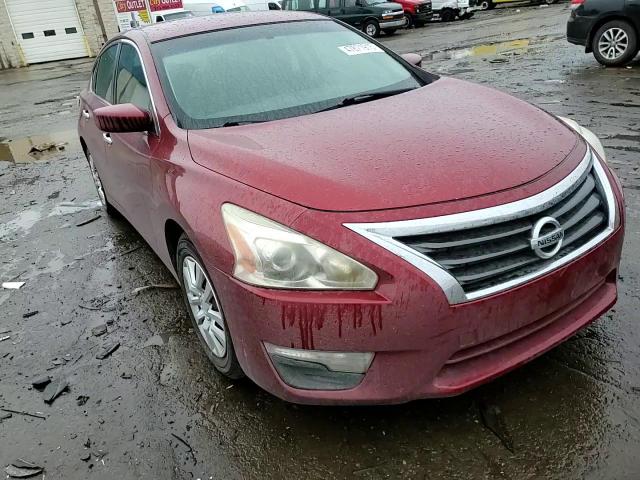 2015 Nissan Altima - Image 10