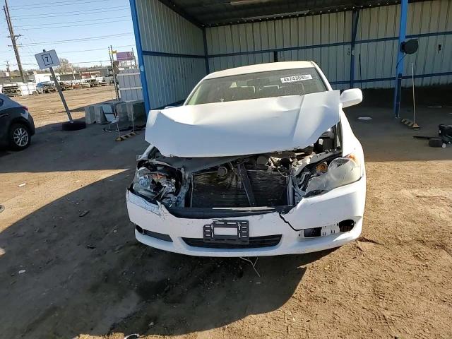 2008 Toyota Avalon - Image 11
