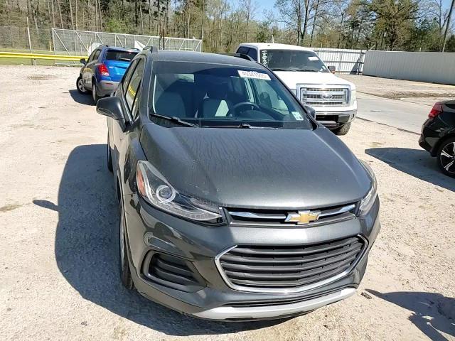 2017 Chevrolet Trax - Image 12