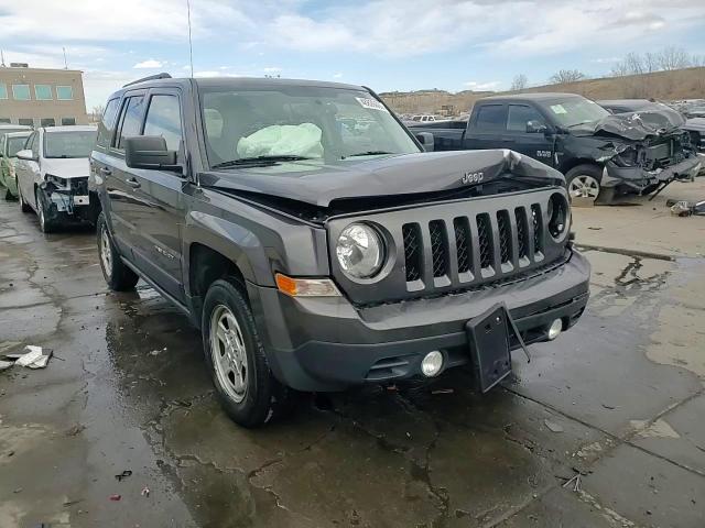 2016 Jeep Liberty (Patriot) - Image 14