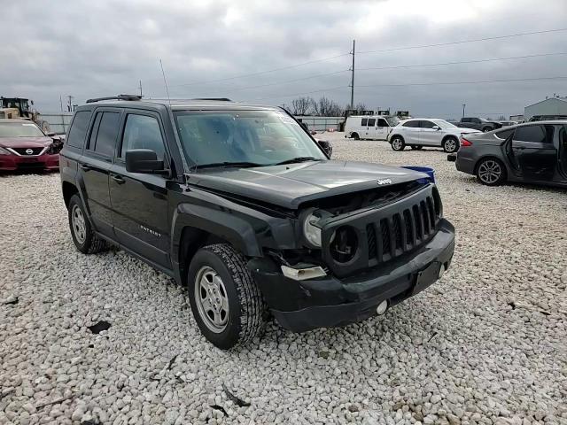 2012 Jeep Liberty (Patriot) - Image 11